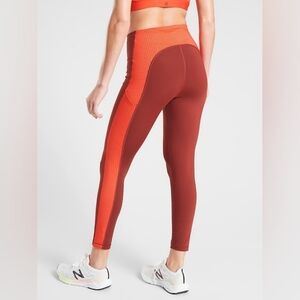 NWOT ATHLETA Ultimate Colorblock Leggings Sz SM